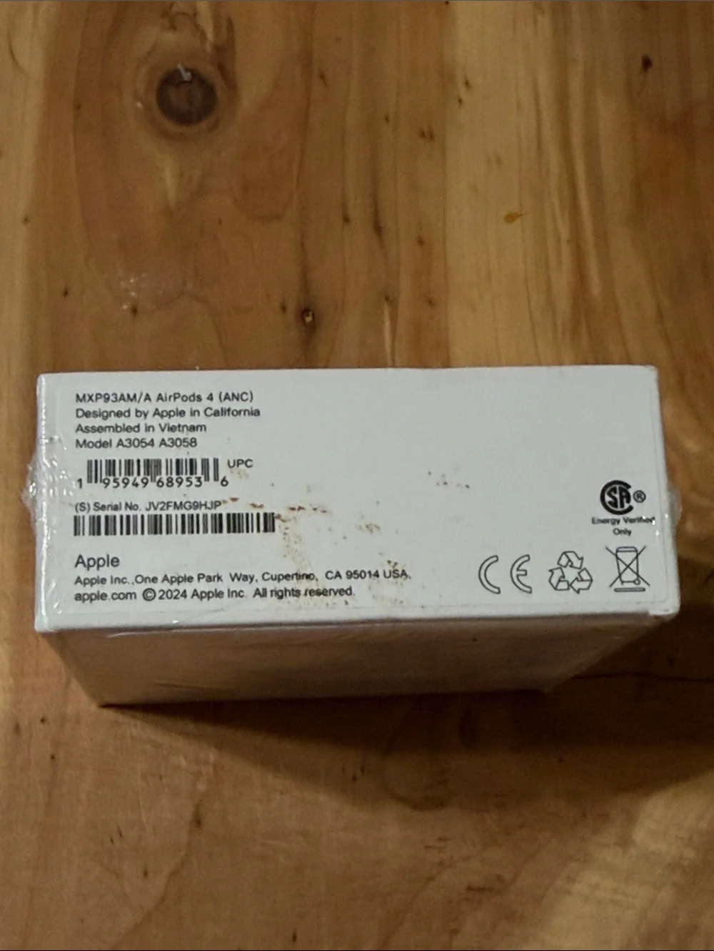 Apple White Wireless Earbuds with Charging Case